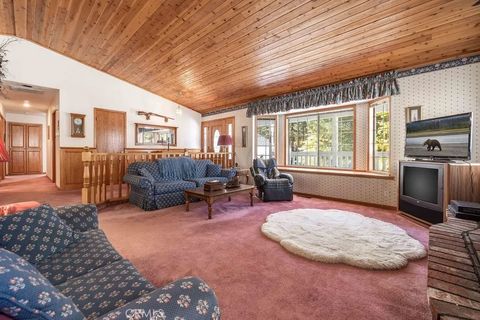 Tiny photo for 351 Feldstrasse Dr, Big Bear, CA 92315 (MLS # PW25246750)