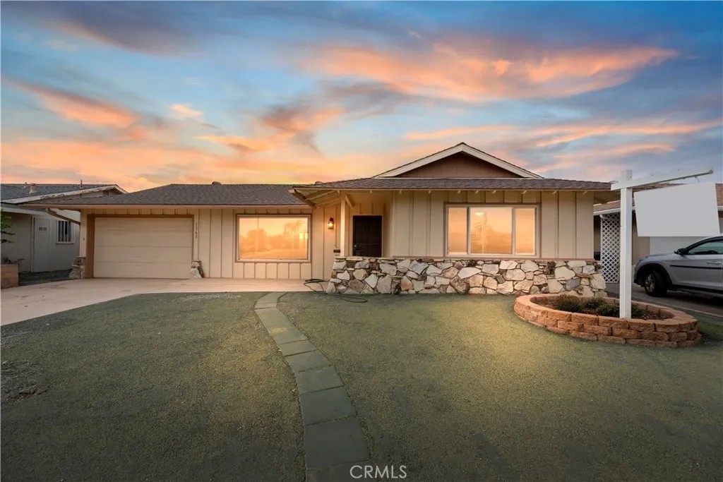 1560 Amberwood