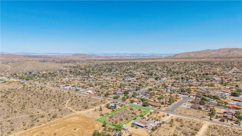 8776 Warren Vista