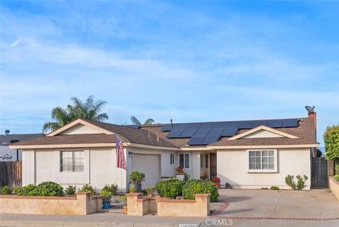 Photo of 25091 Monte Verde Dr, Laguna Niguel, CA 92677 (MLS # OC26004032)