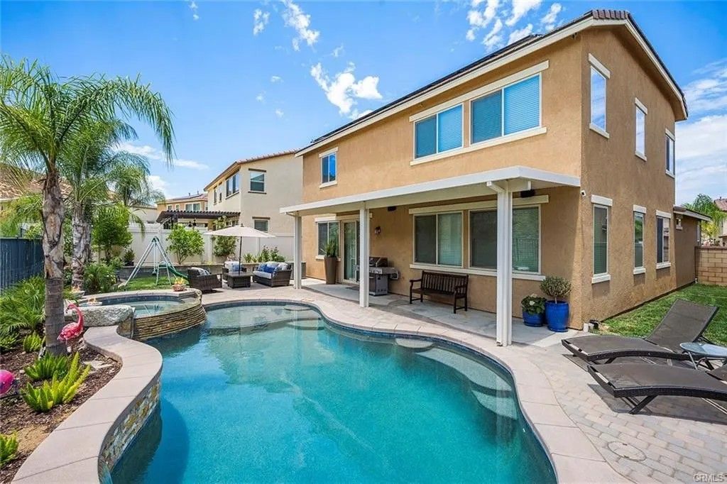 Photo of 36407 Yarrow Court, Lake Elsinore, CA 92532 (MLS # OC26088007)