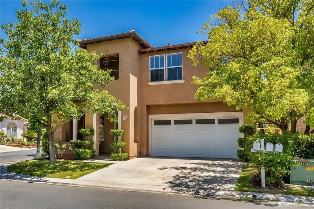 27960 Agapanthus Lane