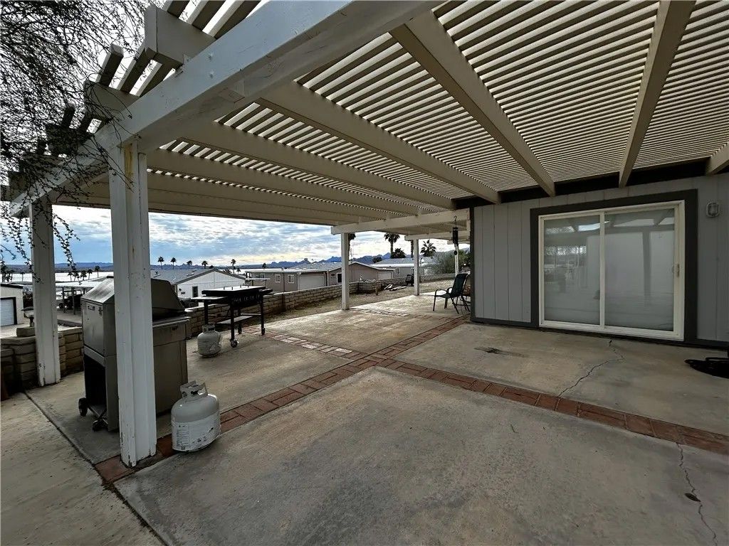 Photo of 196 Thunderhead 2, Needles, CA 92363 (MLS # HD25282234)