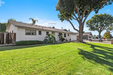 Tiny photo for 13082 Palomar Way, North Tustin, CA 92705 (MLS # NP25244241)