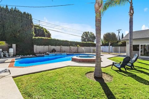 Tiny photo for 13082 Palomar Way, North Tustin, CA 92705 (MLS # NP25244241)