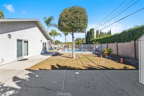 Tiny photo for 13082 Palomar Way, North Tustin, CA 92705 (MLS # NP25244241)