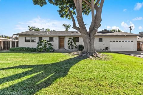 Tiny photo for 13082 Palomar Way, North Tustin, CA 92705 (MLS # NP25244241)