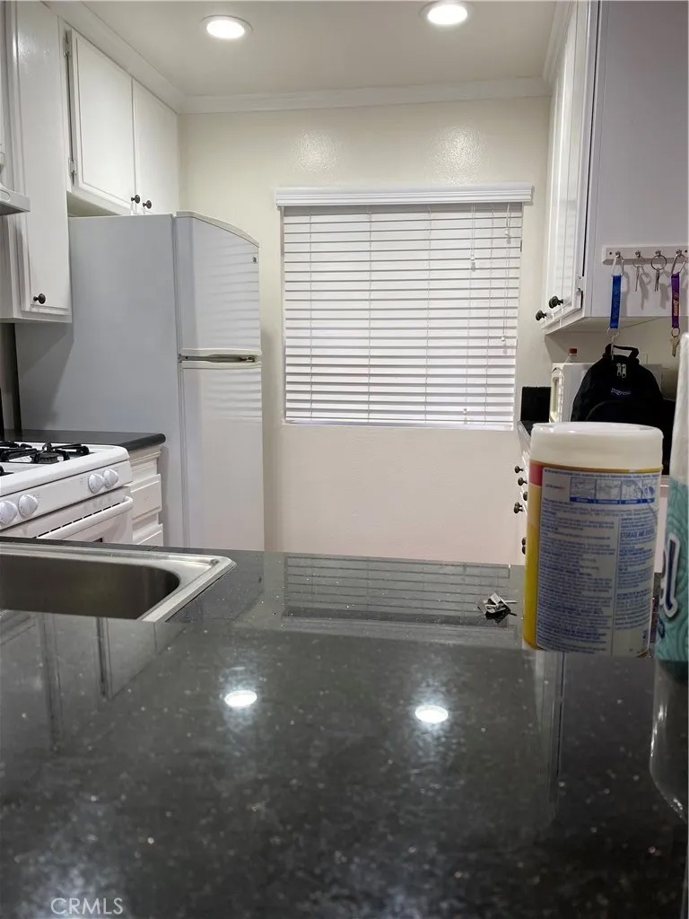 4140 Workman Mill Road 231