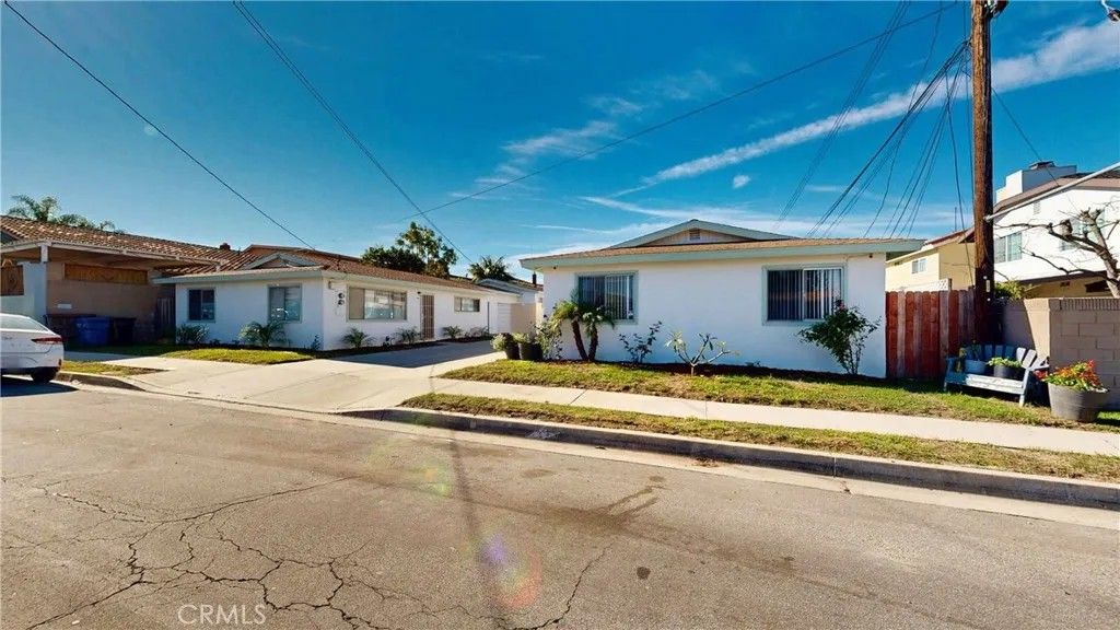 Photo of 25045 Walnut St, Lomita, CA 90717 (MLS # SB26009712)