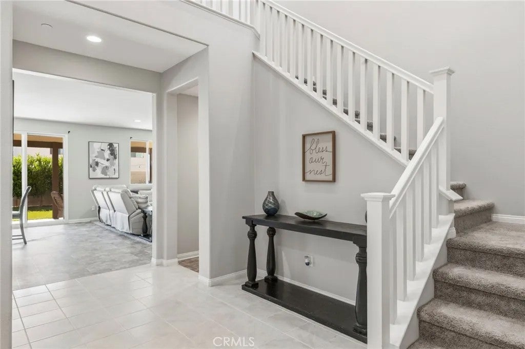 Photo of 34109 Kensington Street, Murrieta, CA 92563 (MLS # SW26120083)