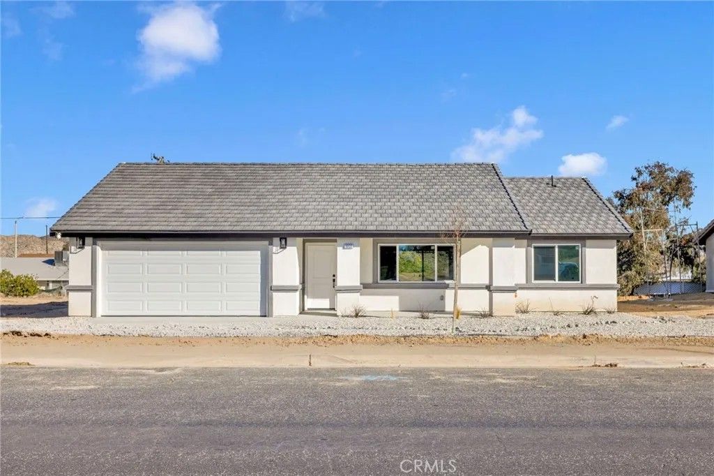 Photo of 16137 Tawney Ridge, Victorville, CA 92394 (MLS # IV26013724)