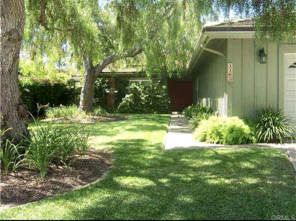 Photo of 1105 Santa Madera Ct, Solana Beach, CA 92075 (MLS # NDP2603617)