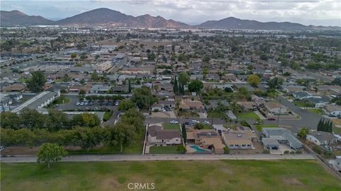 Tiny photo for 15994 Sequoia Avenue, Fontana, CA 92335 (MLS # CV25238810)