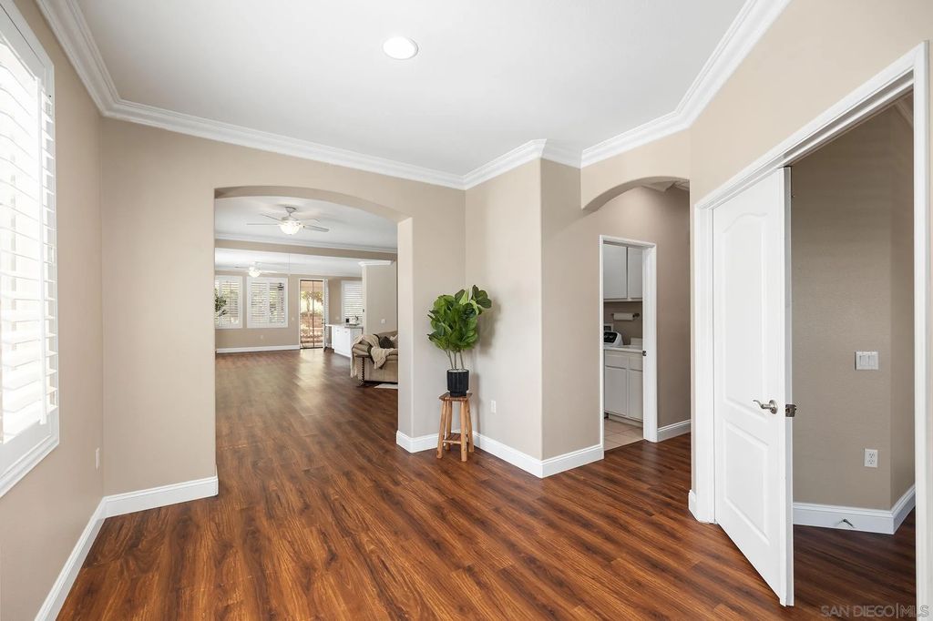 Photo of 379 Bjorn Ct, Hemet, CA 92545 (MLS # 260008873)