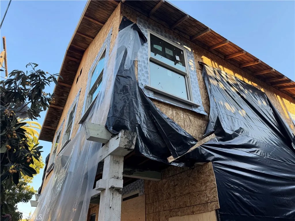 1230 S Bonnie Brae