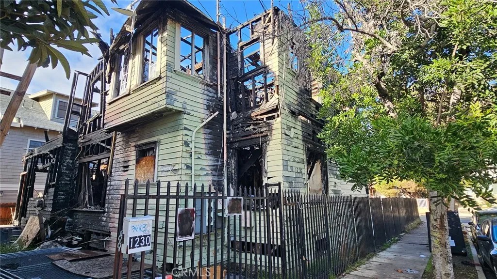 1230 S Bonnie Brae
