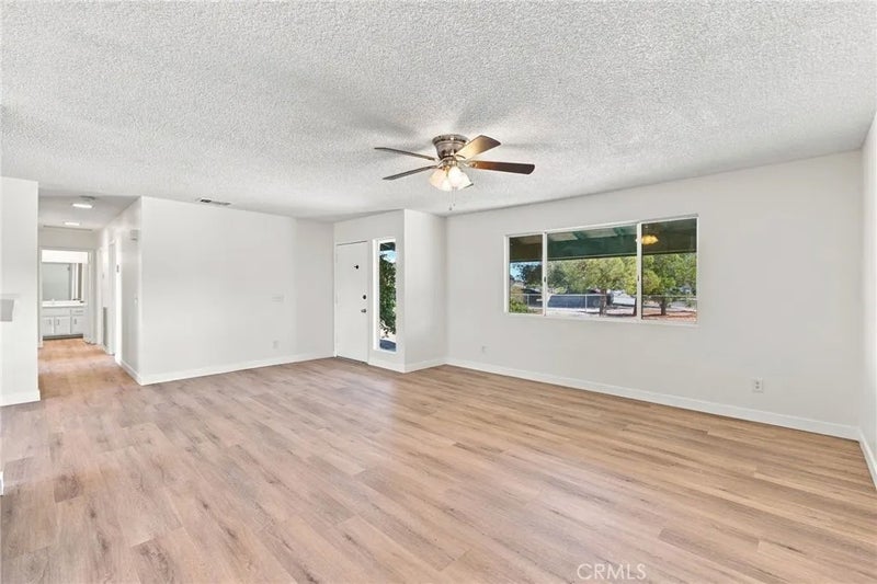 21011 Sioux Road