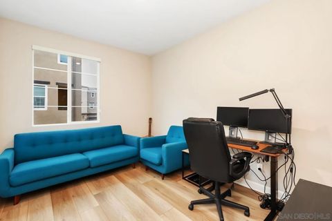 Tiny photo for 1227 Sunrise Vw #105, San Marcos, CA 92078 (MLS # 250045154)