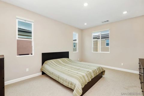 Tiny photo for 1227 Sunrise Vw #105, San Marcos, CA 92078 (MLS # 250045154)