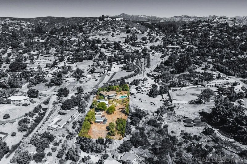11355 Eucalyptus Hills
