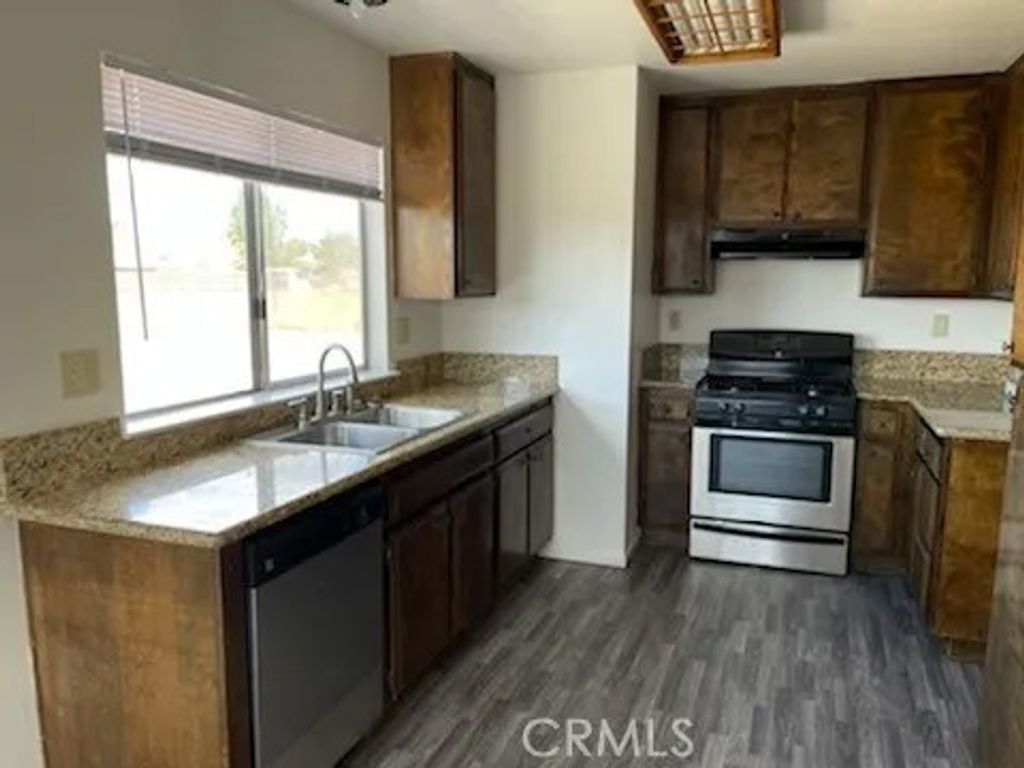 Photo of 22276 Minnetonka Road, Apple Valley, CA 92308 (MLS # HD26067922)