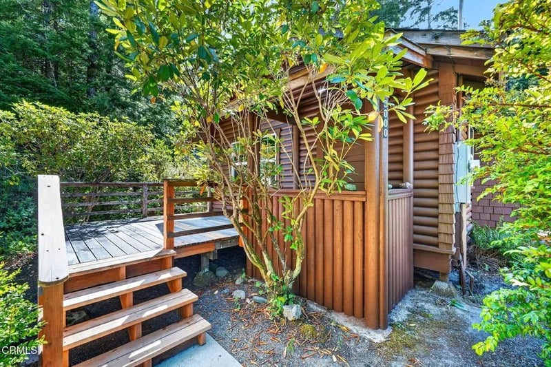 3000 Albion Ridge H Road