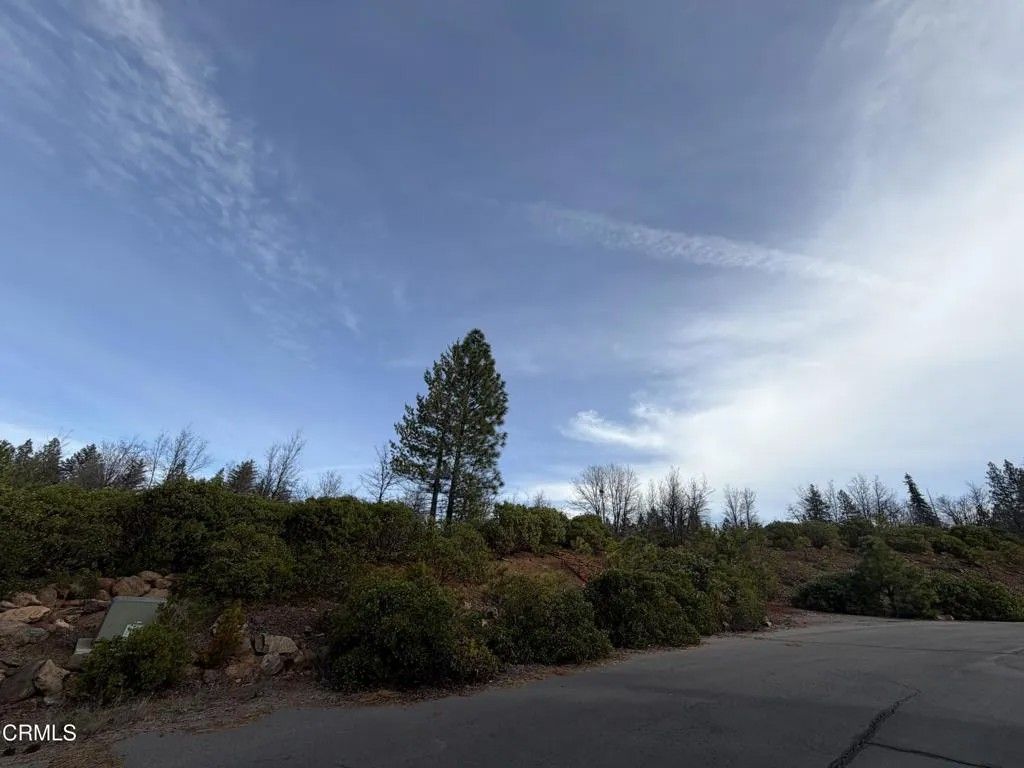 Photo of 4 Kirby, Burney, CA 96013 (MLS # V1-35495)