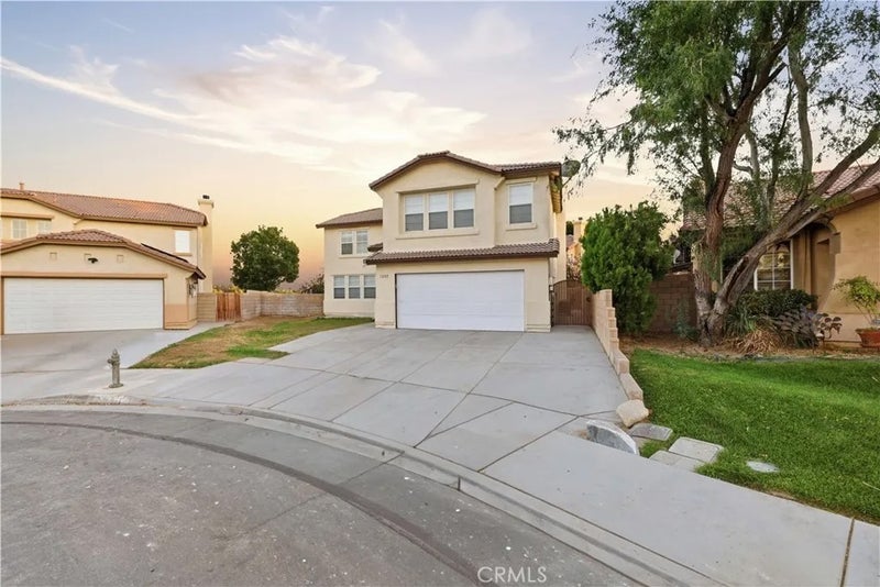 1222 Valiant Street