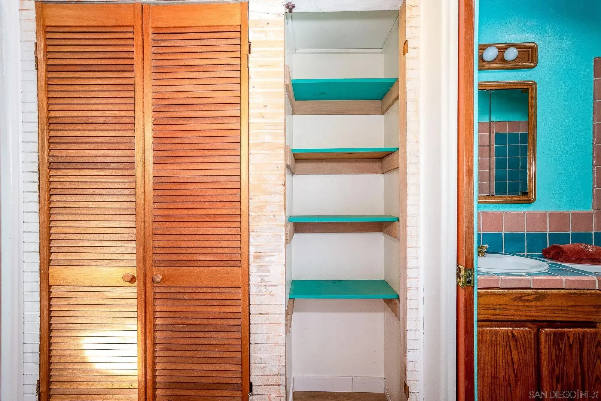 La Mesa, California 91942, United States, 1 Bedroom Bedrooms, ,1 BathroomBathrooms,Residential,Active,230007