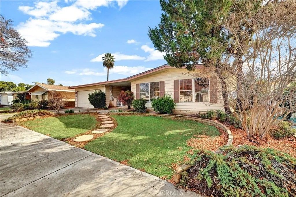 Photo of 1348 Jasmine, Hemet, CA 92545 (MLS # SW26004851)