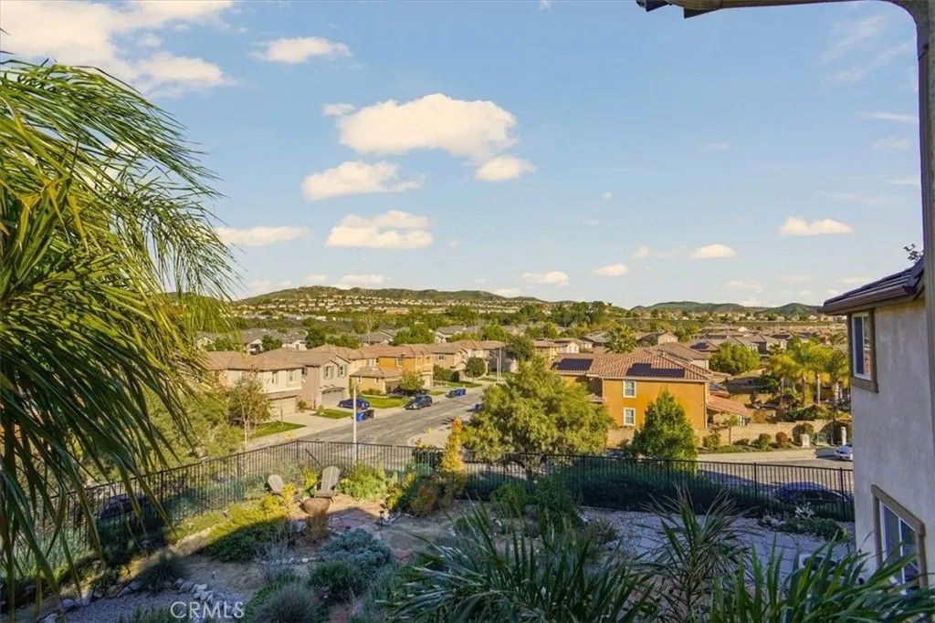 Photo of 20016 Satsuma Cir, Saugus, CA 91350 (MLS # SR26006757)