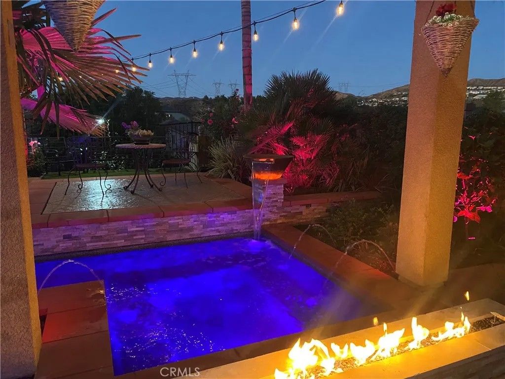 Photo of 20016 Satsuma Cir, Saugus, CA 91350 (MLS # SR26006757)