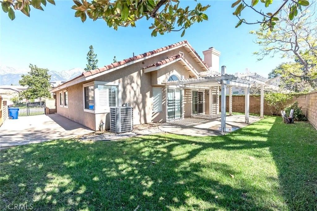 Photo of 11441 Candela Drive, Rancho Cucamonga, CA 91701 (MLS # AR26052634)