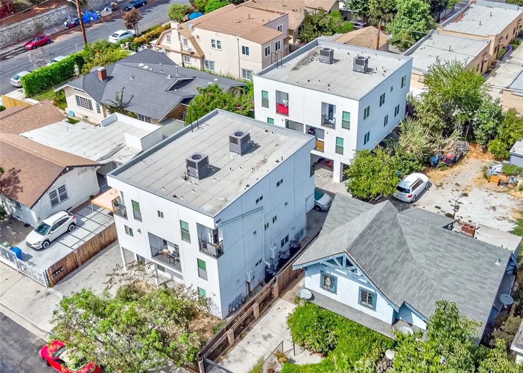 1869 W 24th Street