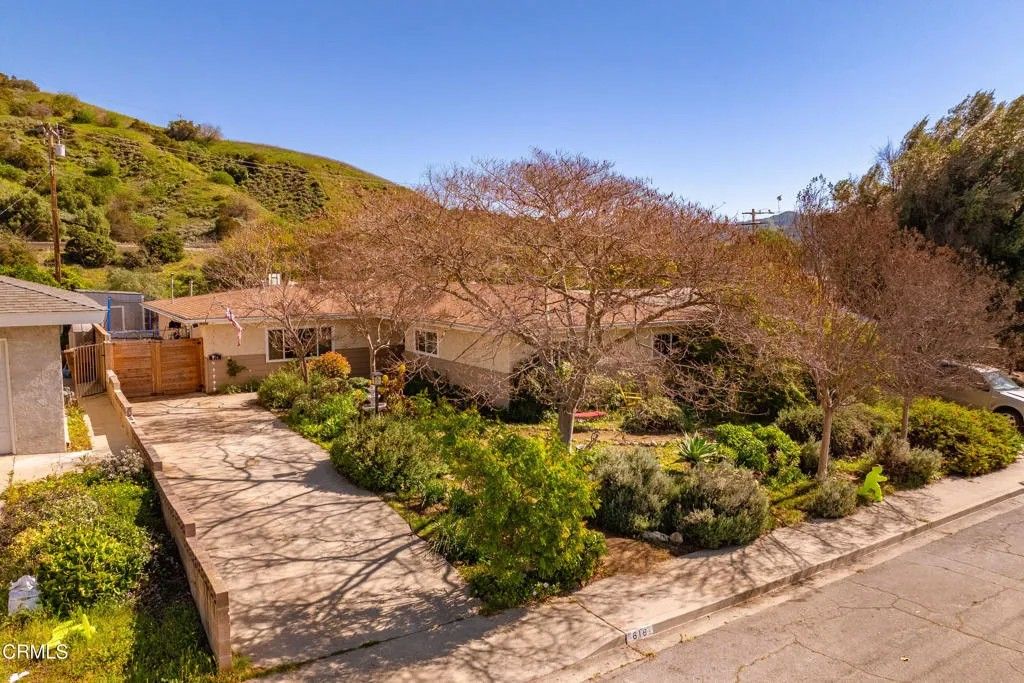 Photo of 616 Island View Street, Fillmore, CA 93015 (MLS # V1-34693)