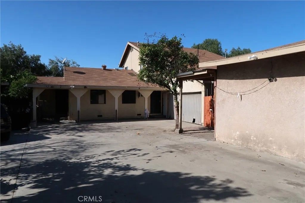 Photo of 455 Nassau Ave, Los Angeles, CA 90063 (MLS # DW26022119)