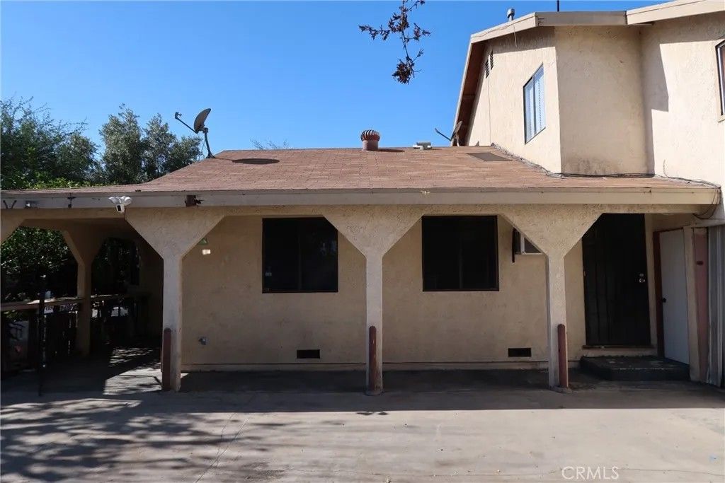Photo of 455 Nassau Ave, Los Angeles, CA 90063 (MLS # DW26022119)