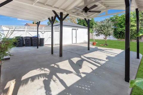 Tiny photo for 823 N Towner St, Santa Ana, CA 92703 (MLS # NP25251744)