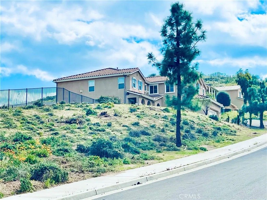 Photo of 27830 Cirrus Cir, Corona, CA 92883 (MLS # OC26068321)