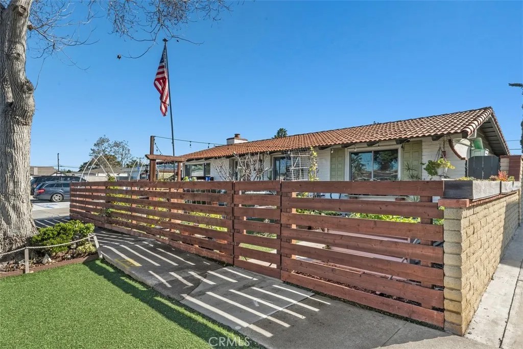 20292 RIVERSIDE