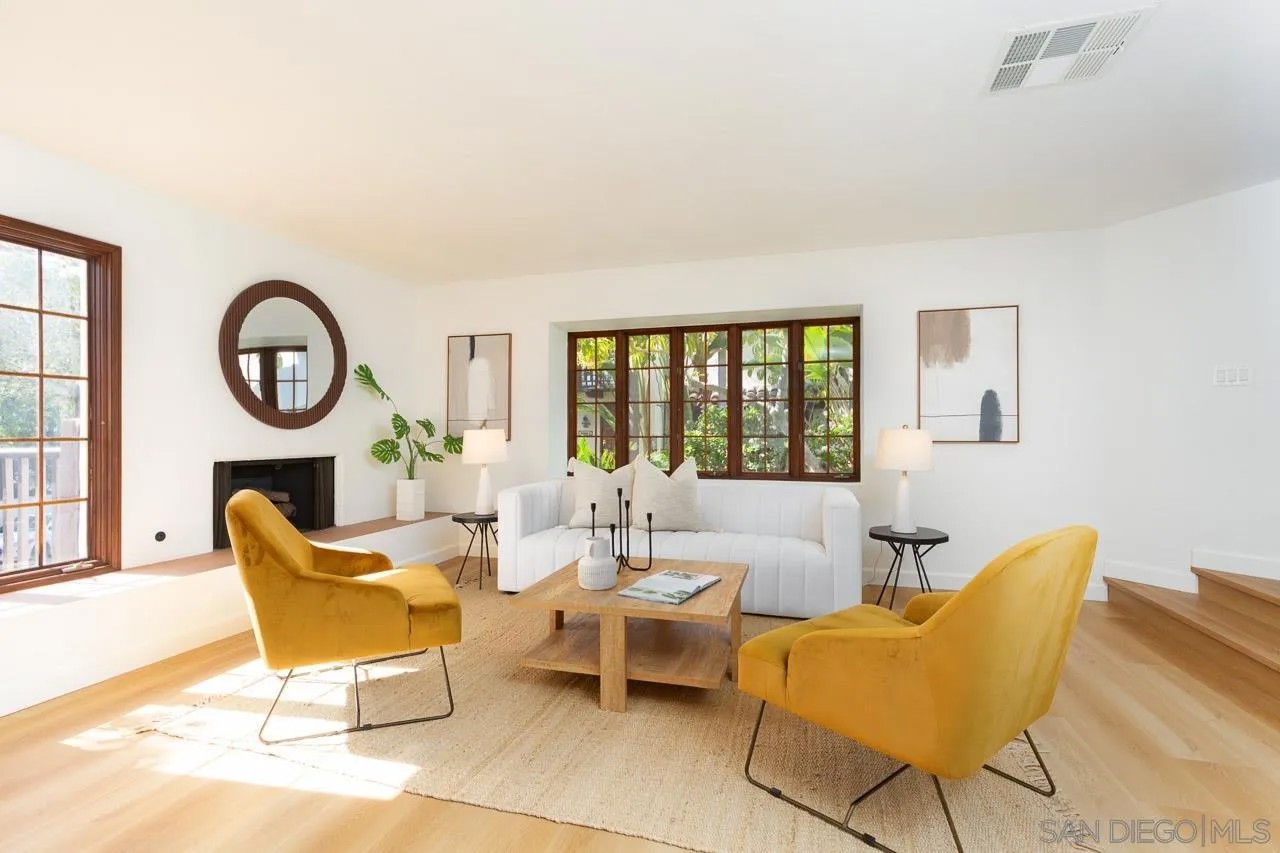 8662 Villa La Jolla Dr #1