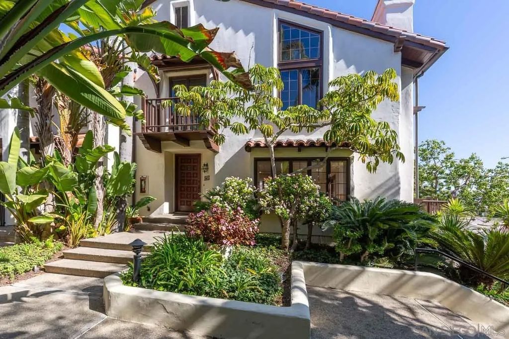 Photo of 8662 Villa La Jolla Dr #1, La Jolla, CA 92037 (MLS # 260002951)