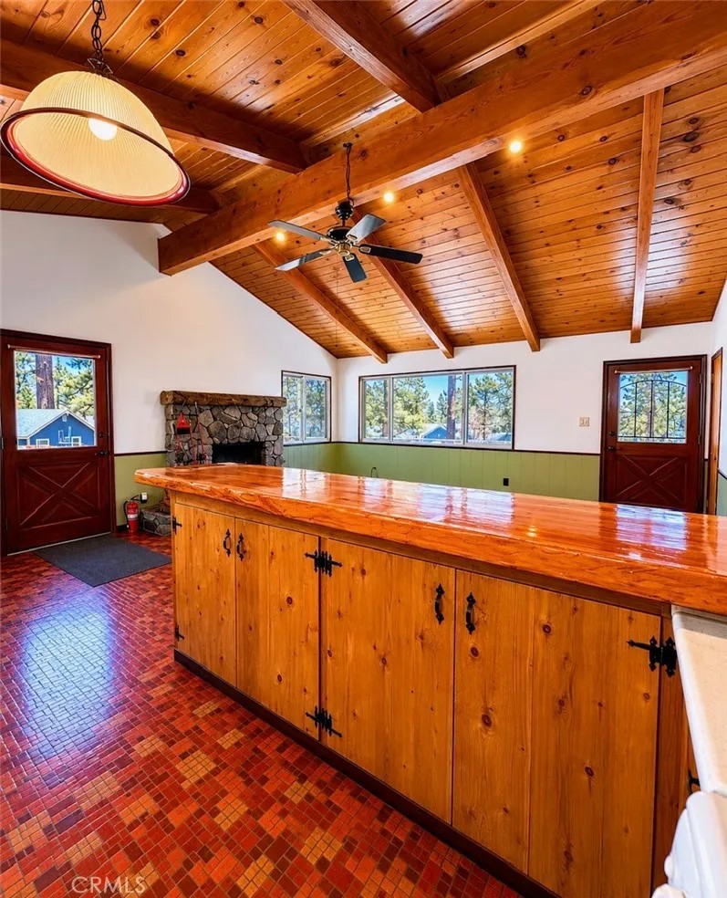 725 W Big Bear Boulevard