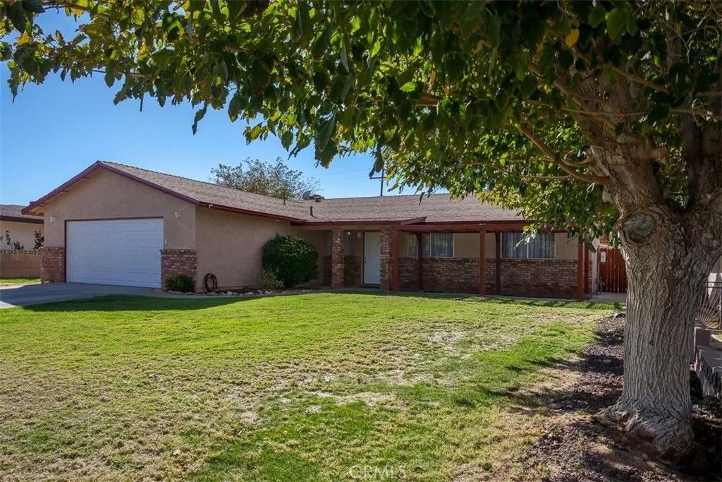 Photo of 25807 Cherryhill Drive, Boron, CA 93516 (MLS # CV26006551)