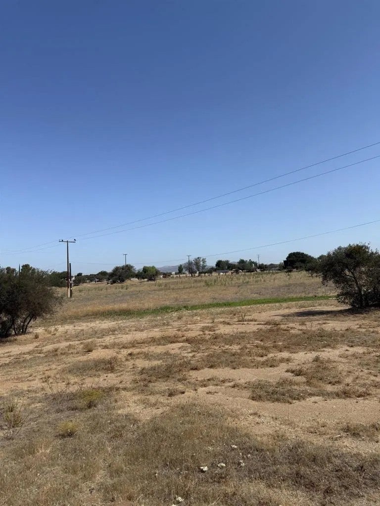 Harris Ranch Rd