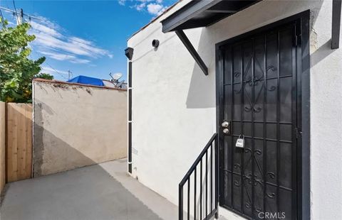 Tiny photo for 426 W 63rd Place, Los Angeles, CA 90003 (MLS # DW25252669)