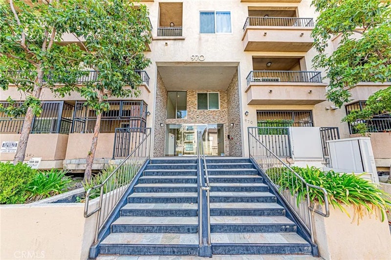 970 S St. Andrews Place 103