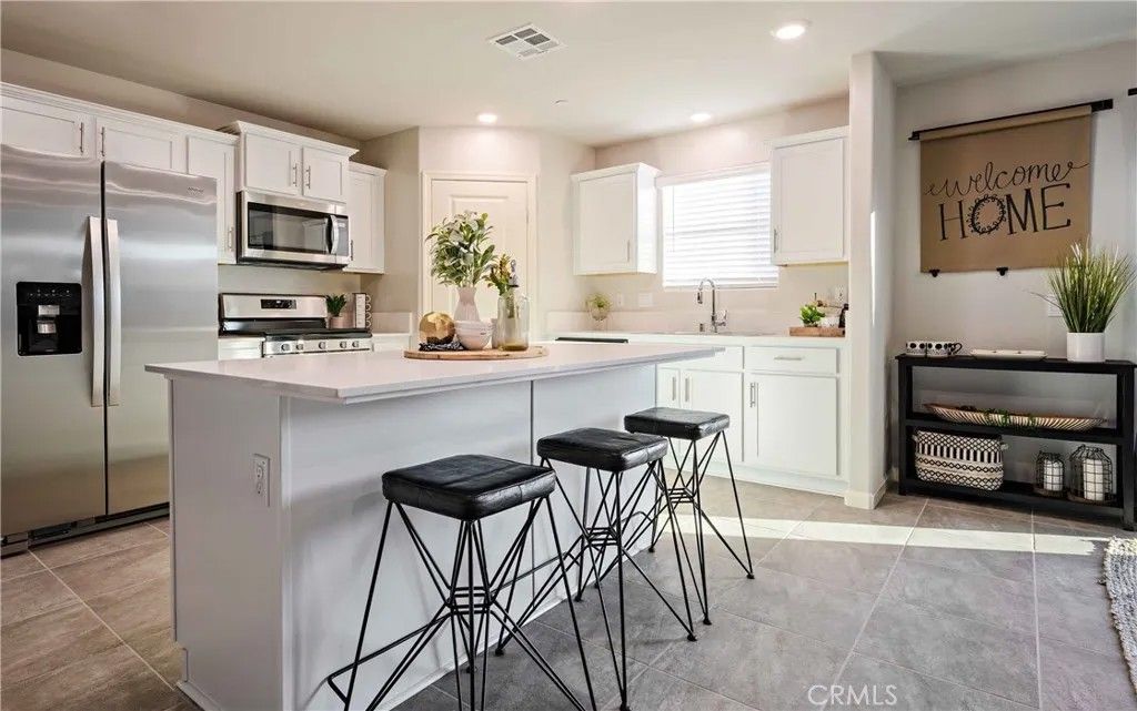 Photo of 622 MARSHALL Lane #99 B2, Merced, CA 95348 (MLS # MC25272738)