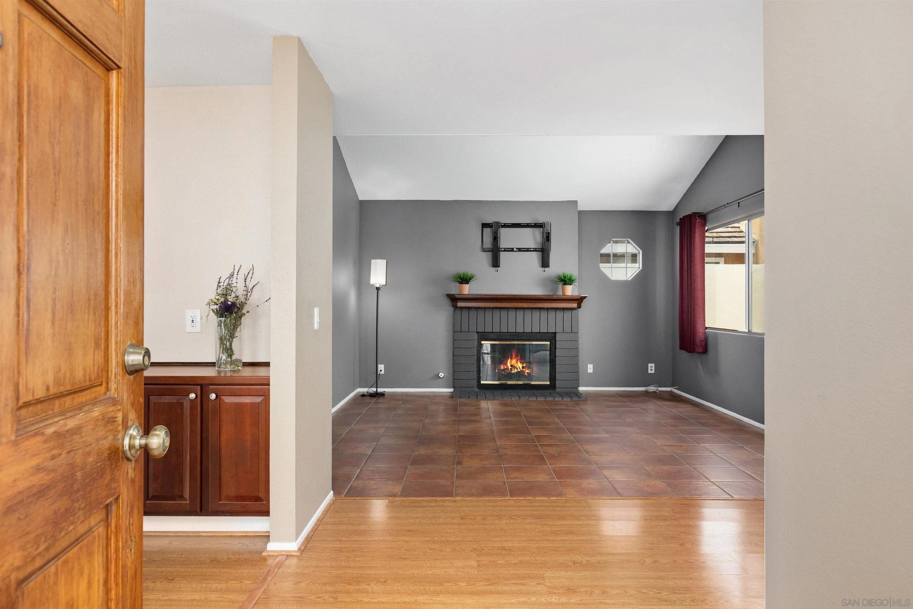 2435 Heatherwood Ct