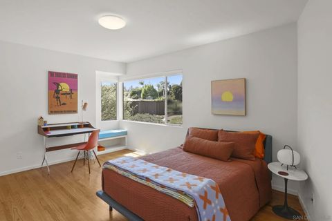 Tiny photo for 666 San Gorgonio St, San Diego, CA 92106 (MLS # 250041663)
